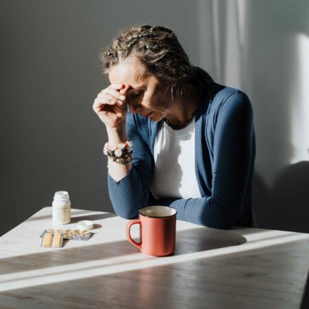 7 Supplements To Help You Manage Migraines